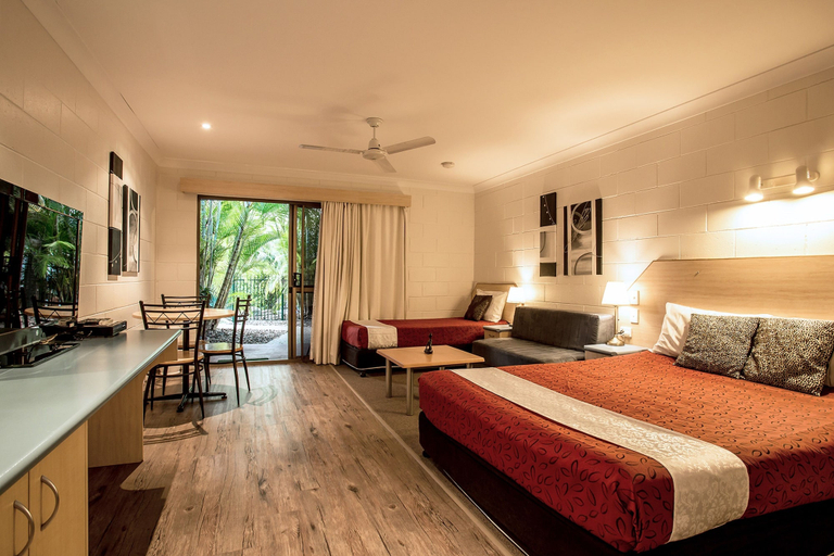 Bedroom 4, Pialba Motor Inn, Hervey Bay - Pt A