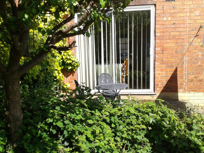 Exterior & Views 2, Willodean, Walsall