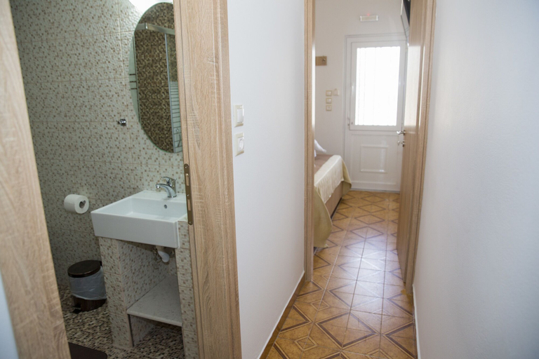 Bathroom 4, Haraki Dream View, South Aegean