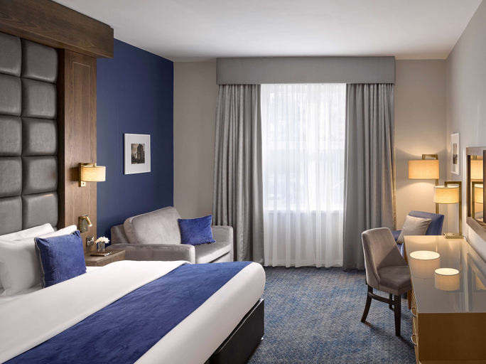 Bedroom 4, Radisson Blu Hotel & Spa, Sligo