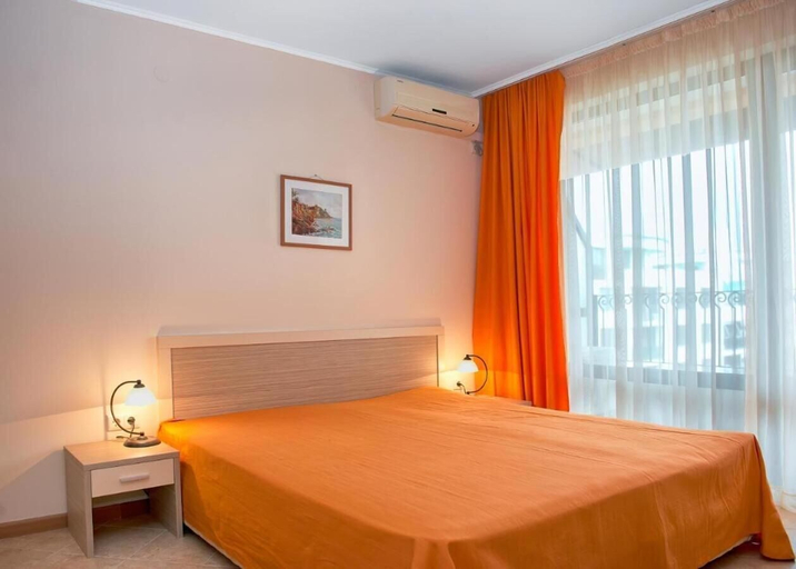 Bedroom 2, Aparthotel Royal Sun, Nesebar