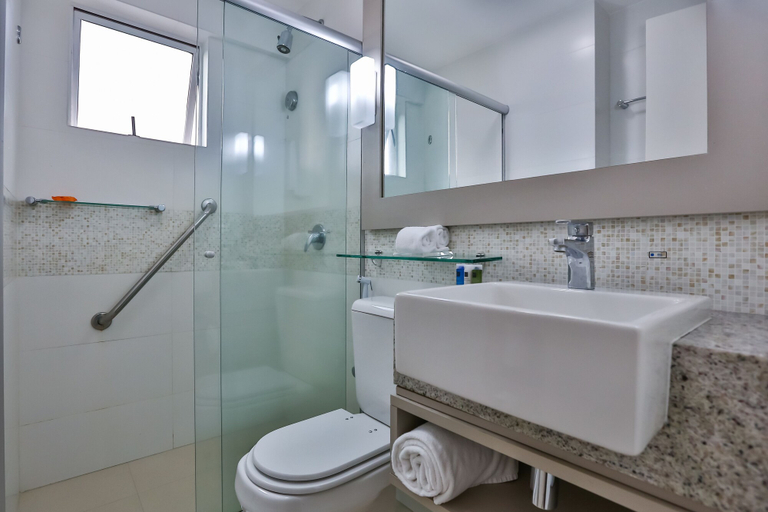 Bathroom 5, Radisson Hotel Recife, Recife