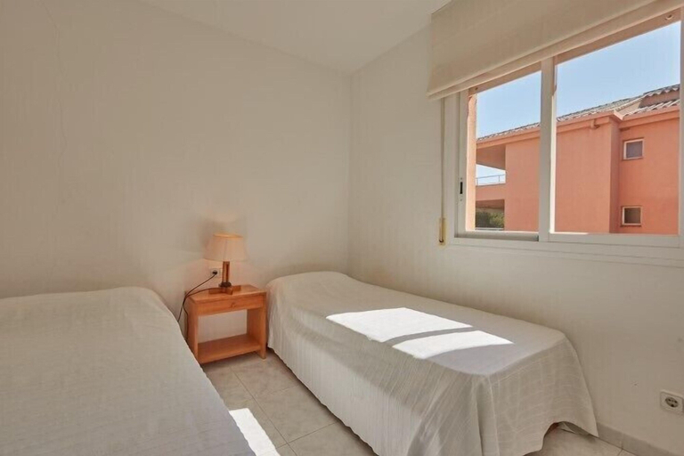 Bedroom 2, Apartaments Sa Guilla, Girona