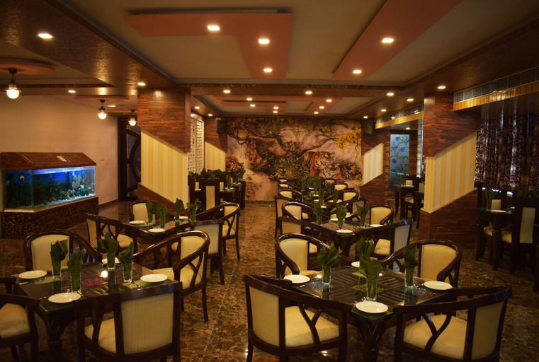 Food & Drinks 5, Hotel New Majestic, Ajmer