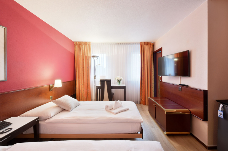 Bedroom 3, Tulip Inn Lausanne Beaulieu, Lausanne
