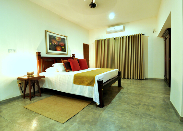 Bedroom 2, Villa LV29, Sri Jayawardanapura Kotte