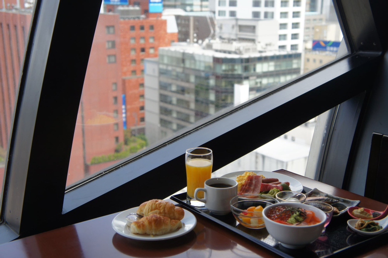 Food & Drinks 8