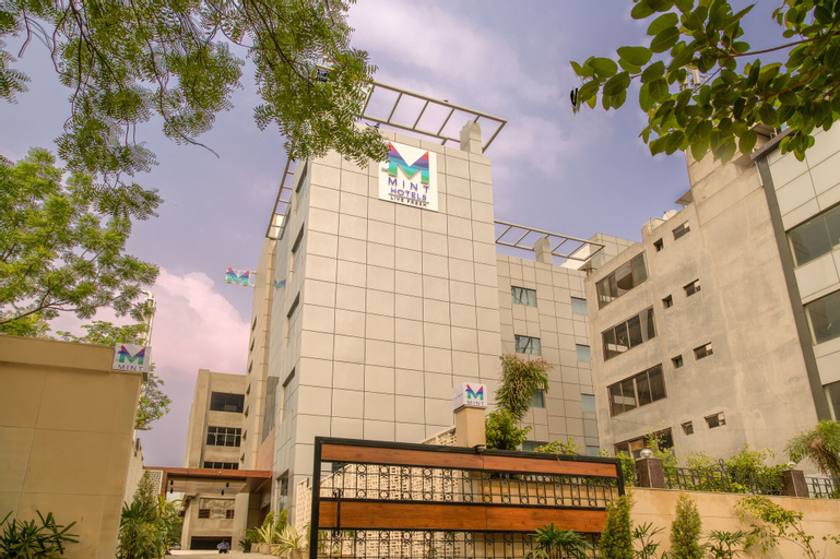 Hotel Mint Select Noida, Gautam Buddha Nagar