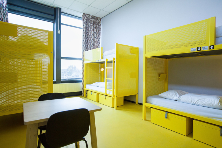Bedroom 3, WOW Hostel Amsterdam, Amsterdam