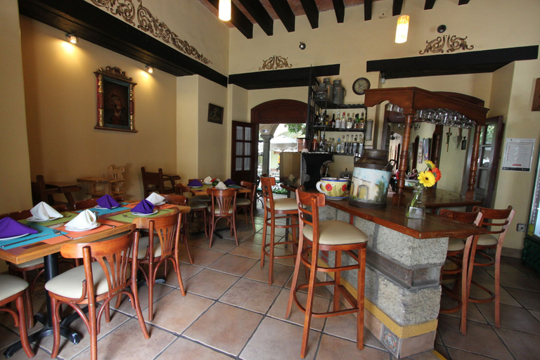 Food & Drinks 5, Hotel CasAntica, Del Centro