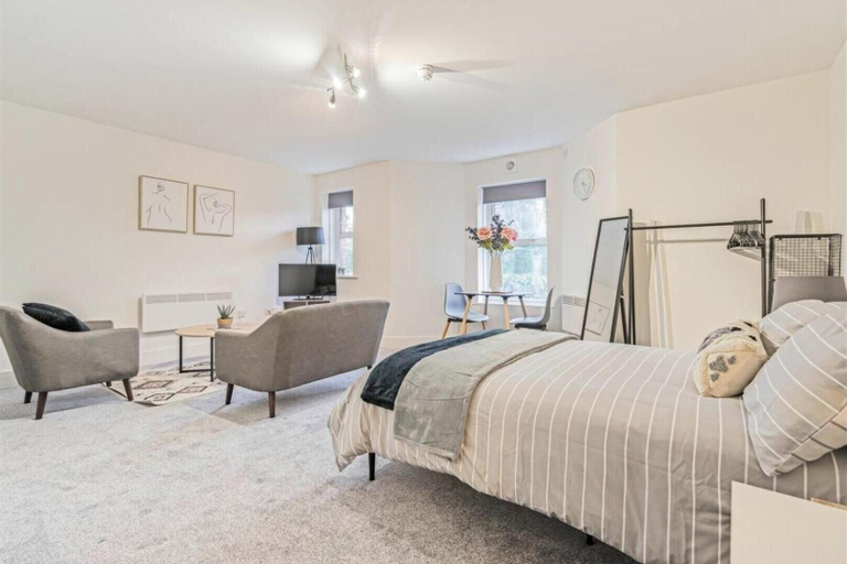 Bedroom, Stylish Studio in Heart of Tunbridge Wells, Kent