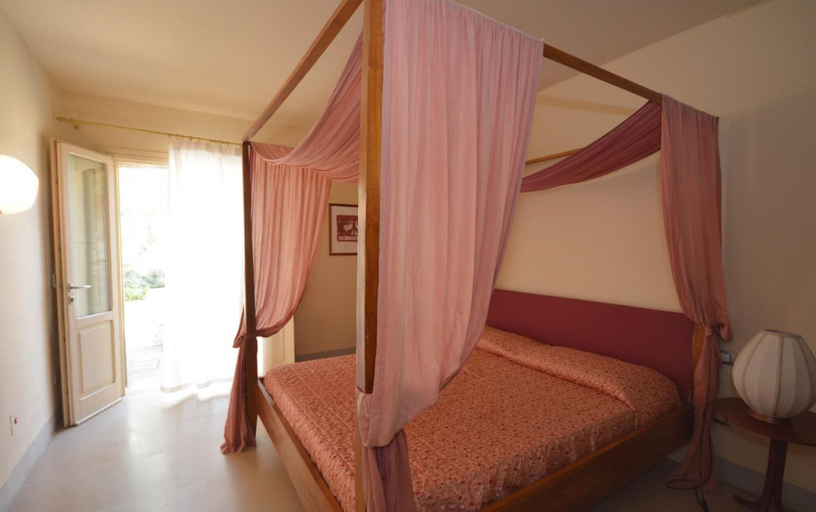 Bedroom 4, Rettangolo di Pietra, Lecce