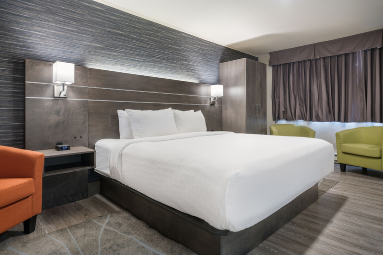 Bedroom 5, Glengarry Extended Stays, Colchester