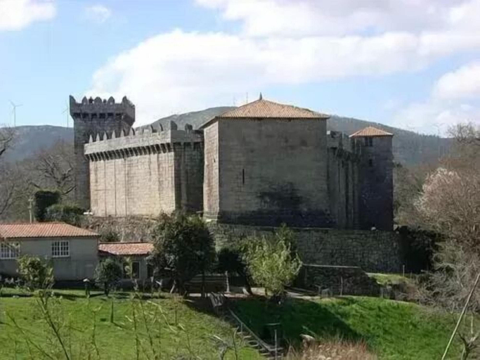 Exterior & Views, Pension Restaurante Vazquez, A Coruña