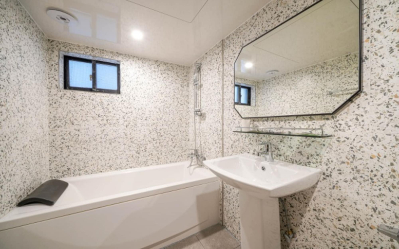 Bathroom 4, Daeyeon Welkin Hotel, Nam