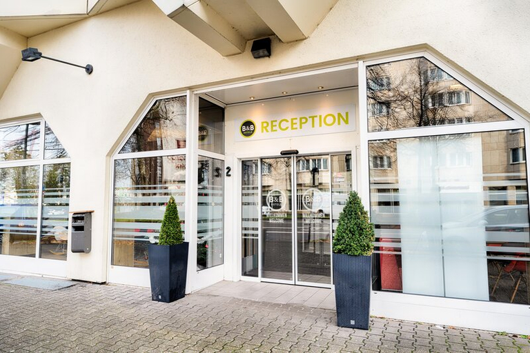 Exterior & Views 2, B&B Hotel Düsseldorf-Hbf, Düsseldorf