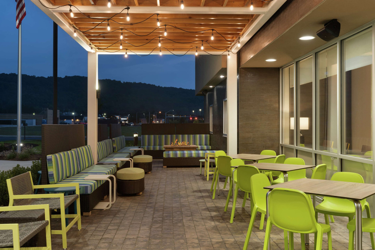 Food & Drinks 5, Home2 Suites by Hilton Ephrata, Lancaster