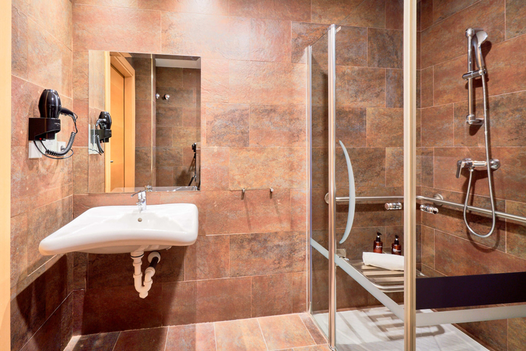 Bathroom 4, Smart Hotel La Sagra, Toledo