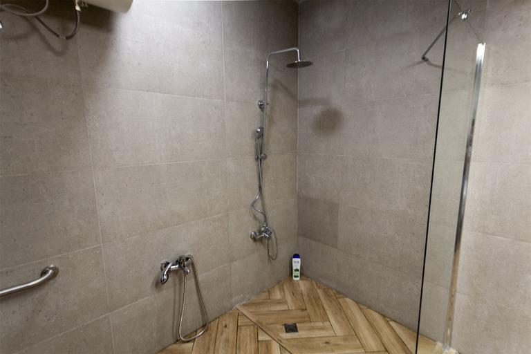Bathroom 5, Privilege Flat Renovated Upscale Studio, Attica
