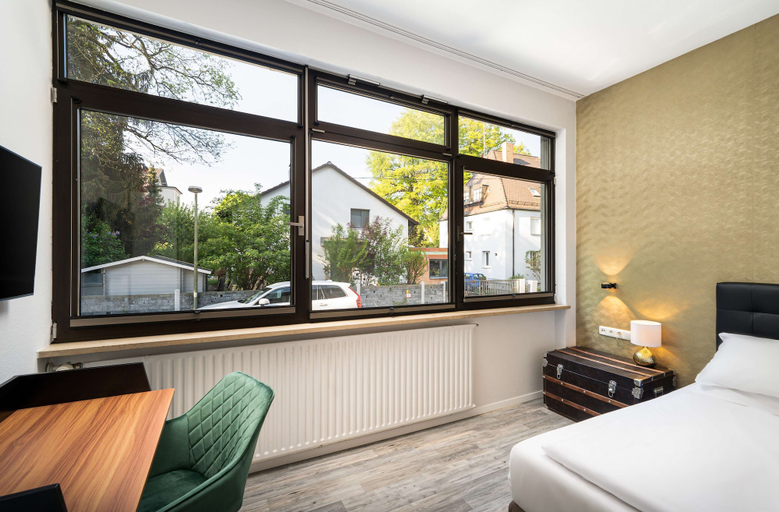 Bedroom 5, Arthotel ANA GOLD, Augsburg
