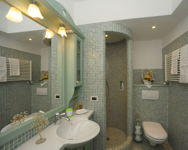 Bathroom, Casa Piva 3, Belluno