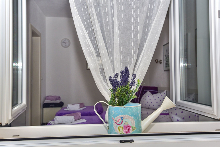 Bedroom 3, Apartments Bernarda, Makarska