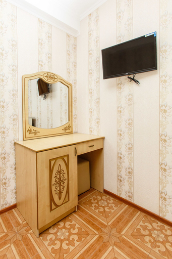 Others 3, Versal 2 Hotel, Sochi gorsovet