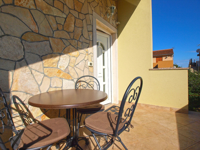 Others 5, Apartment 1017, Fažana