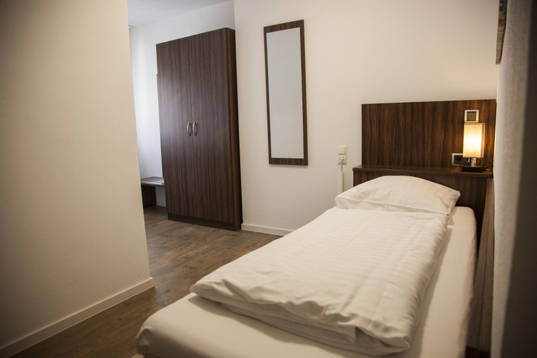 Bedroom 4, Gästehaus Häuser, Gießen