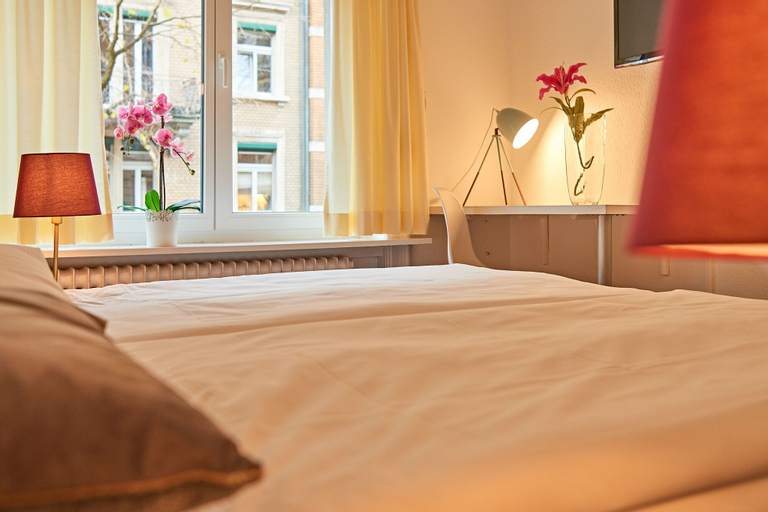 Bedroom 3, Saint Georges Hotel, Zürich