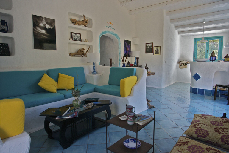Others 4, Charming Mediterranean house surrounded by a natural oasis, Carbonia-Iglesias