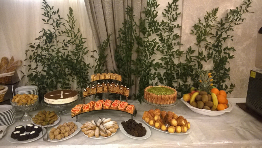 Food & Drinks 5, Qebele Yeddı Gozel Hotel, Qəbələ