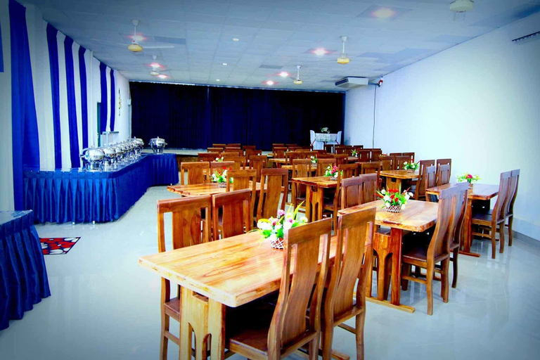 Food & Drinks, Hotel Dunhinda, Thamankaduwa