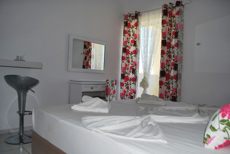 Bedroom 3, Stella Maria, Crete