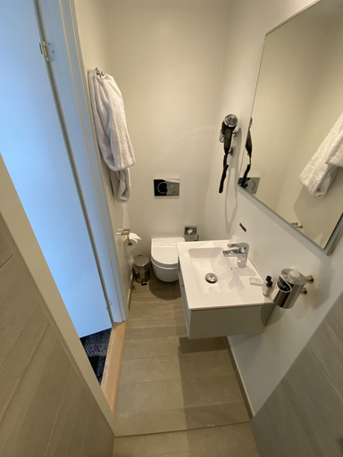 Bathroom 3, Hotel Skivehus, Skive