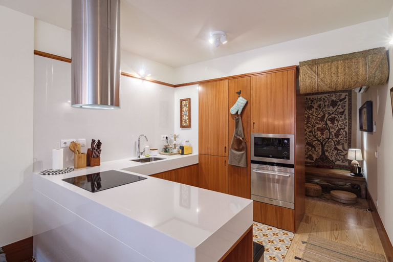 Others 3, Belahora By UNA APARTMENTS, Porto