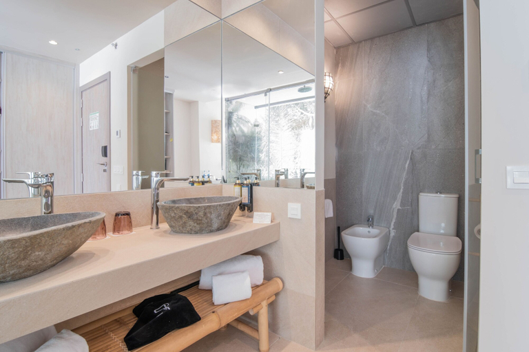 Bathroom 4, Hotel Cádiz Bahía by Q Hotels, Cádiz