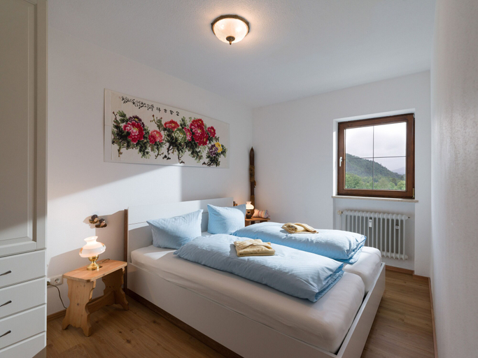 Bedroom 3, Ferienwohnanlage Bergschlössl, Rosenheim