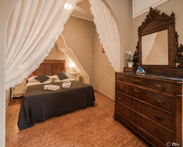 Bedroom 3, La Casa di Eio Traditional Apartment, La Spezia