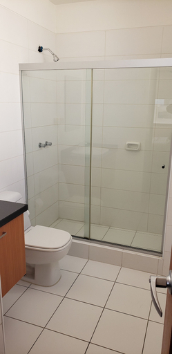 Bathroom, Portal Rent Apart 10, Cercado