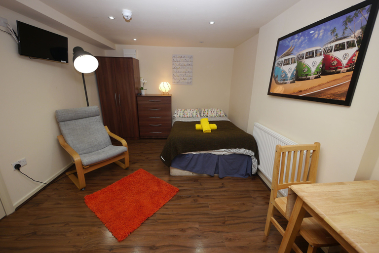 Bedroom 3, Mapesbury Hostel, London