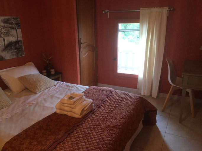 Bedroom 3, 2 Chambres Tramontane et Alizé, Vaucluse