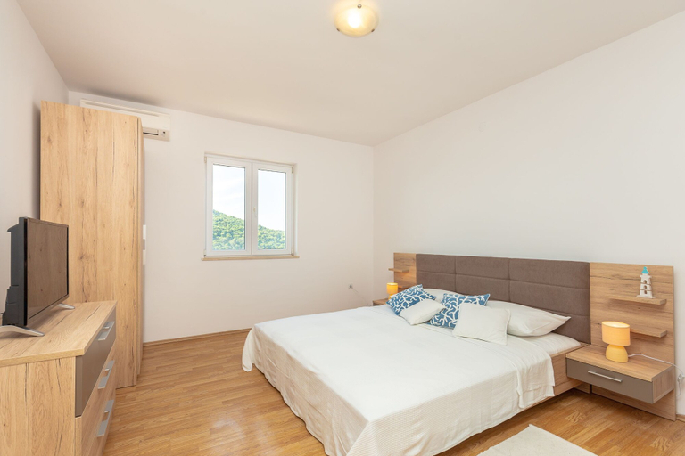 Bedroom 3, Hedera Estate, Hedera A46, Dubrovnik