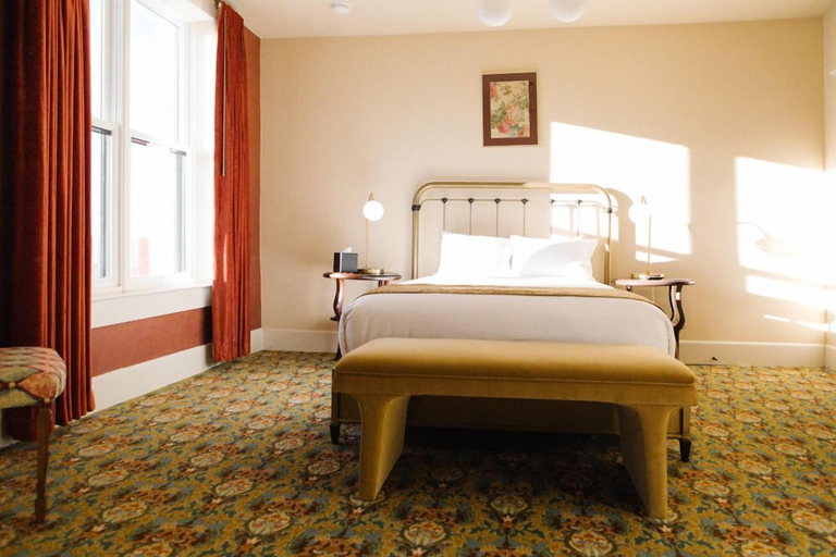Bedroom 3, Belvada Hotel, Nye
