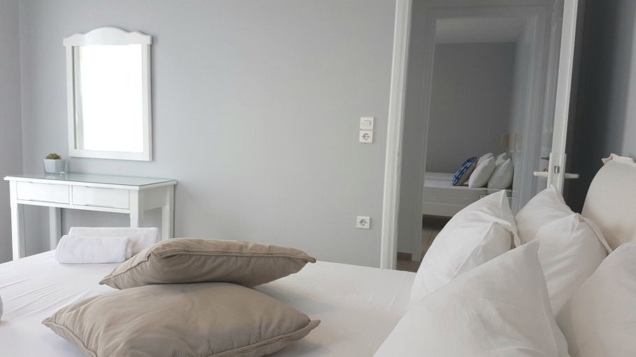 Bedroom 3, Ippokampos Beachfront, South Aegean