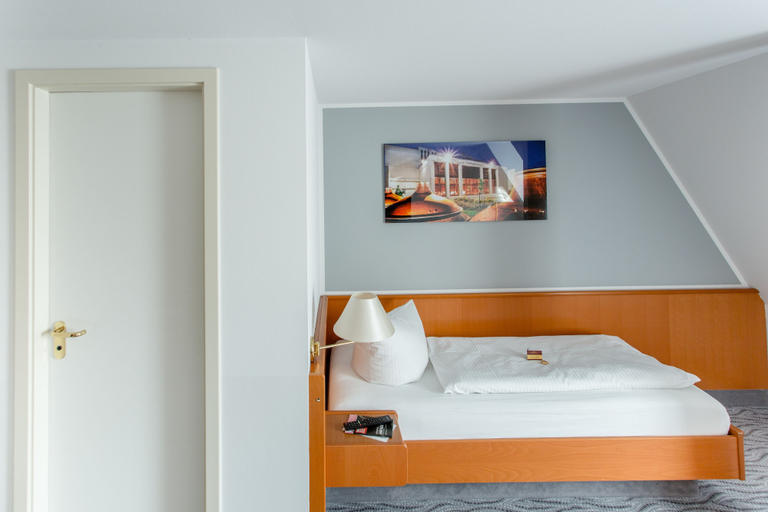 Bedroom 2, Hotel Kaiserhof, Bautzen