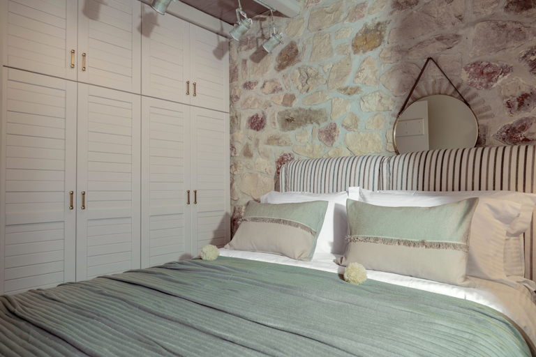 Bedroom 2, Archontiko Koutsis - Luxury Villa Collection, Ionian Islands