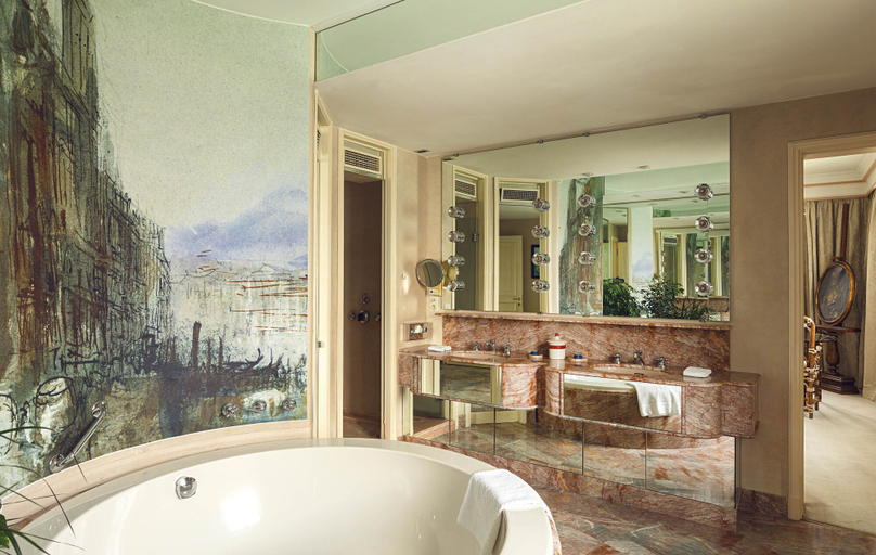 Bathroom 5, Hotel Cipriani, A Belmond Hotel, Venice, Venezia