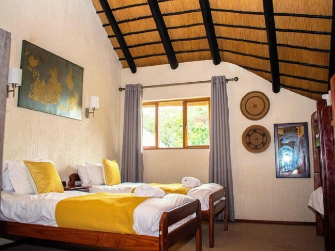 Bedroom 3, Inyamatane 227B Kruger Park Lodge, Ehlanzeni