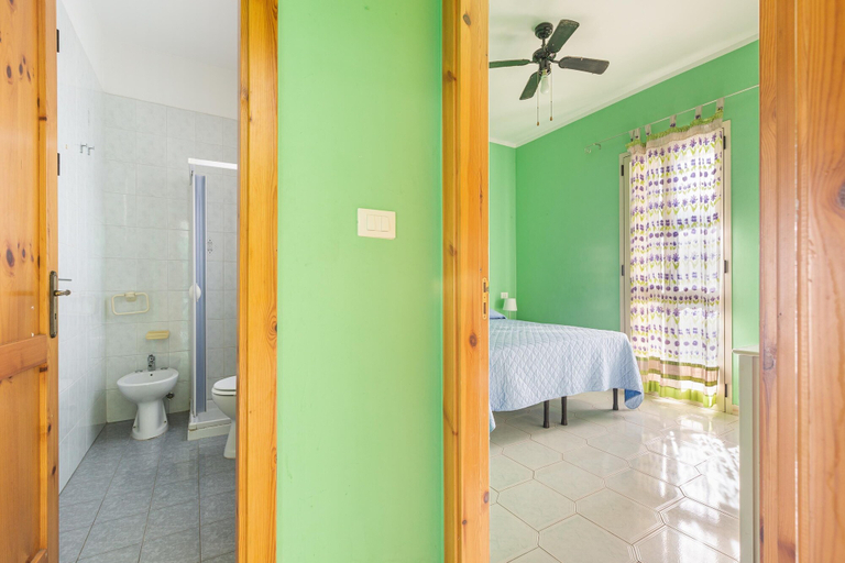 Room 5, 2715 Baia Verde Apartments - Appartamento Ancora, Lecce